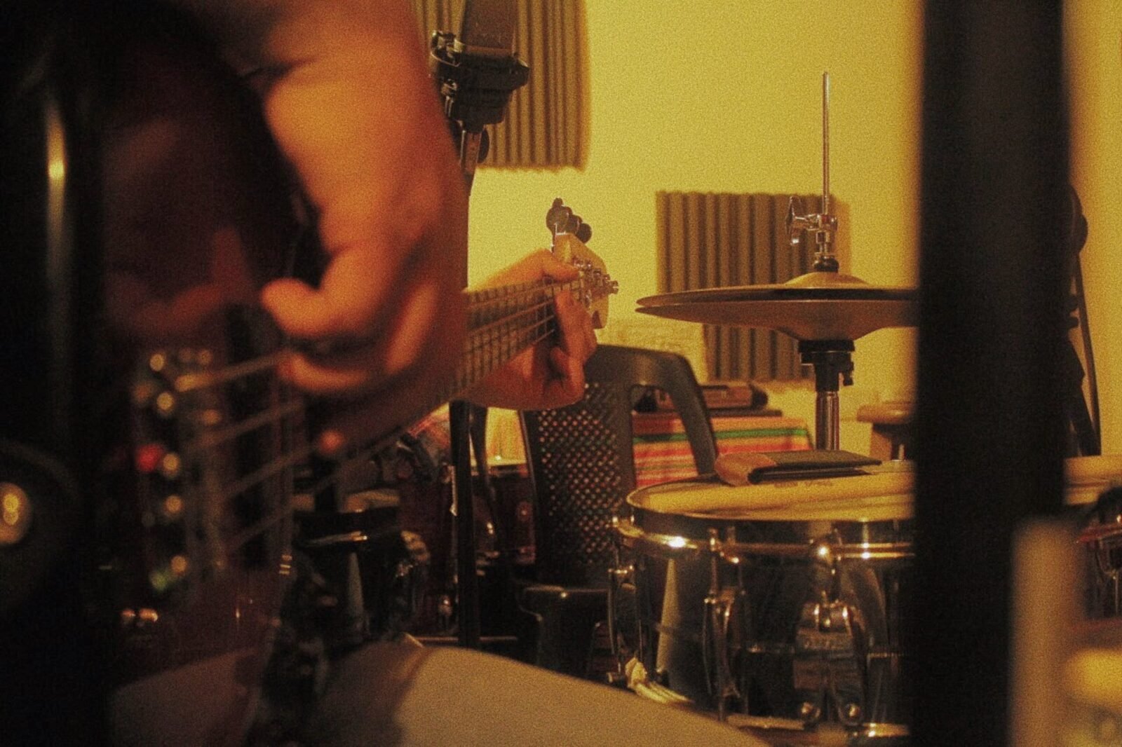 Grabación de bajo en Dimatito Estudio